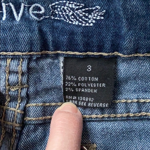 5ive Jean Shorts - Picture 4 of 4